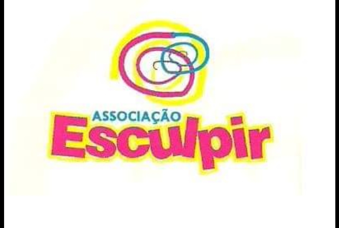 Esculpir - Projeto Santos crianças no Cinema